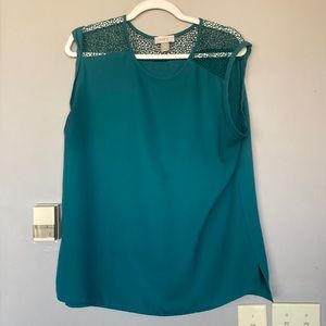 LOFT Green Sleeveless Blouse size Large
